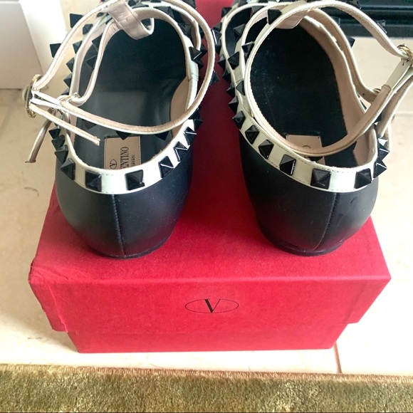 Valentino Rockstud flats size 38 1/2. - Picture 3 of 4